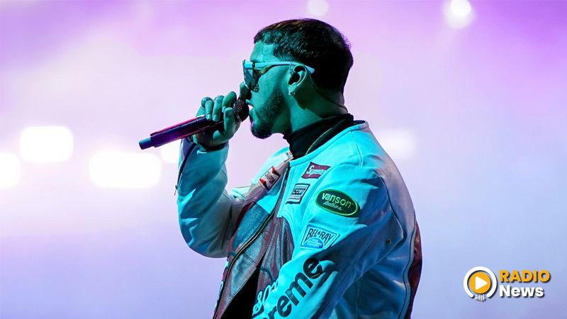 Anuel AA Estrena “Dictadura” Y Se Vuelve Tendencia En YouTube - Yok Radio